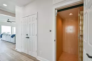 11811 Sunbather Ln, Galveston, TX 77554 - Photo 41