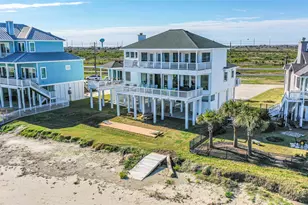 11811 Sunbather Ln, Galveston, TX 77554 - Photo 49