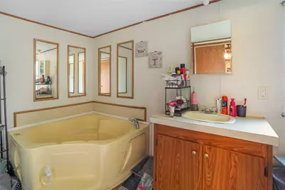 207 Riverside Street, Highlands, TX 77562 - Photo 29