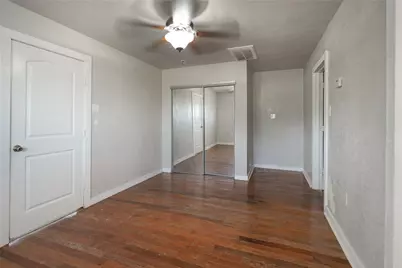 207 Riverside Street, Highlands, TX 77562 - Photo 23