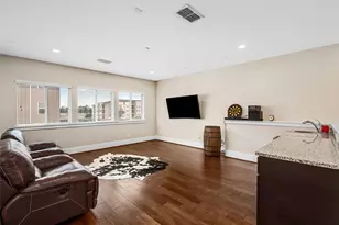1407 Devonshire Manor Ln, Houston, TX 77055 - Photo 25