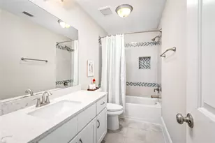 1407 Devonshire Manor Ln, Houston, TX 77055 - Photo 27