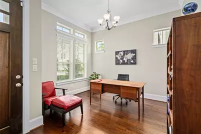 1407 Devonshire Manor Lane, Houston, TX 77055 - Photo 3