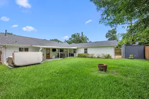 1823 Millwood Dr, Houston, TX 77008 - Photo 29