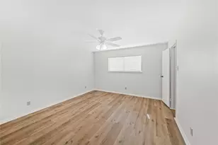 10811 Richmond Ave, Houston, TX 77042 - Photo 9