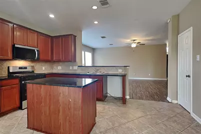 7418 Jacobs Well Drive, Richmond, TX 77407 - Photo 3