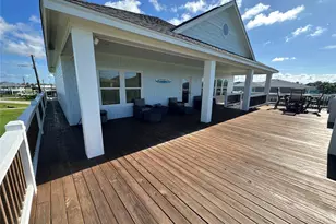 2429 Sand Bar Ln, Crystal Beach, TX 77650 - Photo 15