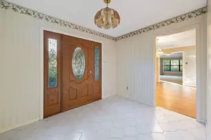 210 E Waring St, Dayton, TX 77535 - Photo 5