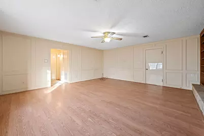 210 E Waring Street, Dayton, TX 77535 - Photo 15