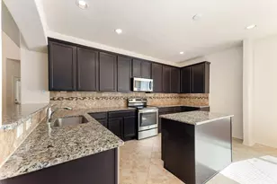 9615 Landon Lake Dr, Pearland, TX 77584 - Photo 9