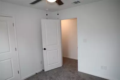 1931 Nolan St Street, San Antonio, TX 78202 - Photo 11