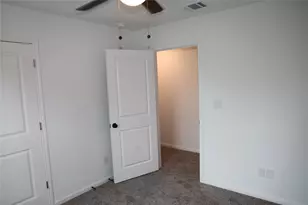 1931 Nolan St St, San Antonio, TX 78202 - Photo 11