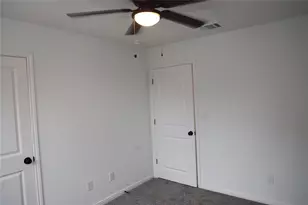 1931 Nolan St St, San Antonio, TX 78202 - Photo 21