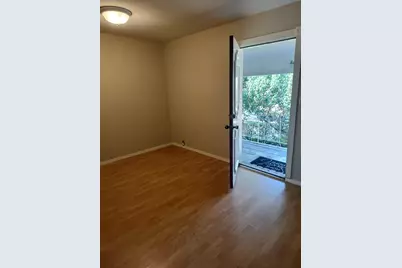 2201 Fountain View Drive W #14J, Houston, TX 77057 - Photo 13