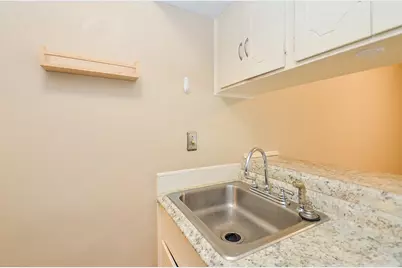 2201 Fountain View Drive W #14J, Houston, TX 77057 - Photo 7