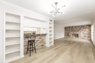 2101 Fountain View Dr, Houston, TX 77057 - Photo 13