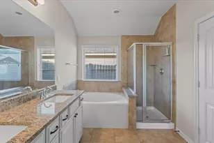 11303 Crestbrook Park Ln, Tomball, TX 77375 - Photo 21