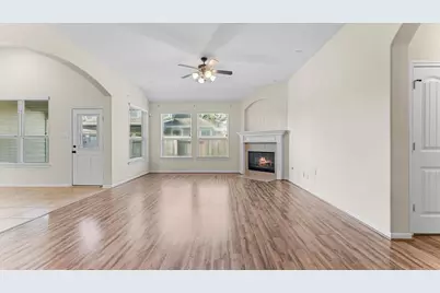 11303 Crestbrook Park Lane, Tomball, TX 77375 - Photo 5