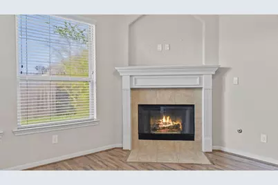 11303 Crestbrook Park Lane, Tomball, TX 77375 - Photo 9