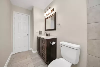 11915 Binghampton Drive, Houston, TX 77089 - Photo 19