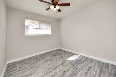 11915 Binghampton Drive, Houston, TX 77089 - Photo 13
