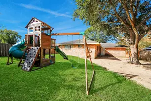 11915 Binghampton Dr, Houston, TX 77089 - Photo 27