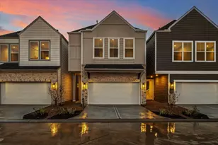 11307 Stonework Grv Ln, Houston, TX 77076 - Photo 1