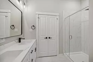 11307 Stonework Grv Ln, Houston, TX 77076 - Photo 39