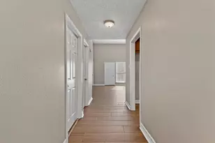 12226 Wild Pine Dr, Houston, TX 77039 - Photo 11