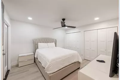 2601 Marilee Lane #2, Houston, TX 77057 - Photo 17