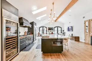 934 Shelterwood Dr, Houston, TX 77008 - Photo 9