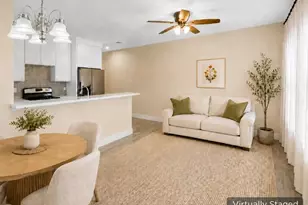 5618 Ridgeway Dr, Houston, TX 77033 - Photo 5
