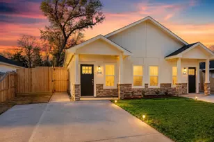 5618 Ridgeway Dr, Houston, TX 77033 - Photo 1