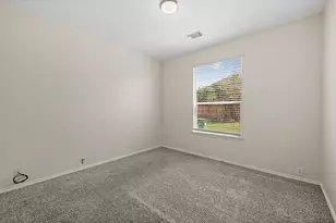 2803 Darby Brook Dr, Fresno, TX 77545 - Photo 9