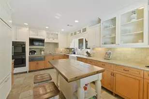 610 Oak Creek Ct, Sealy, TX 77474 - Photo 27