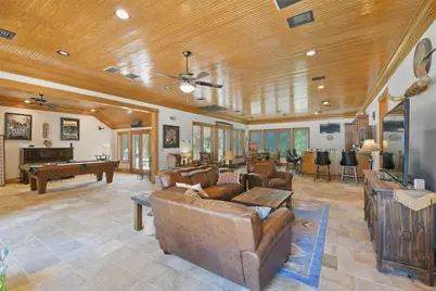 610 Oak Creek Court, Sealy, TX 77474 - Photo 33