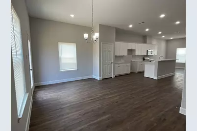 798 County Road 5702, Cleveland, TX 77327 - Photo 5