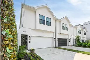 5233 Darling St, Houston, TX 77007 - Photo 1