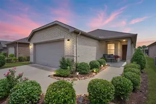 418 Thistle Thorn Dr, The Woodlands, TX 77382 - Photo 1