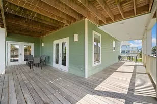 13951 Pirates Beach Blvd, Galveston, TX 77554 - Photo 33