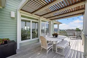 13951 Pirates Beach Blvd, Galveston, TX 77554 - Photo 23