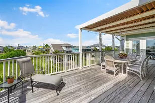 13951 Pirates Beach Blvd, Galveston, TX 77554 - Photo 23