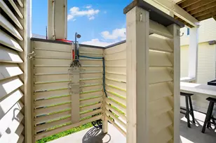 13951 Pirates Beach Blvd, Galveston, TX 77554 - Photo 11