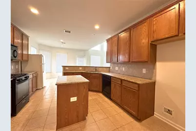 11115 Lilac Manor Court, Houston, TX 77065 - Photo 9