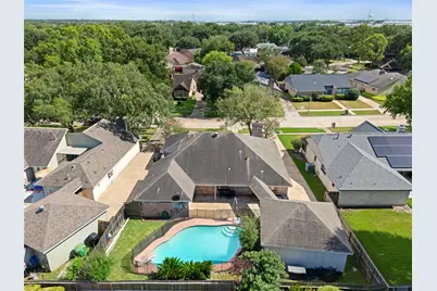 9010 Tavistock Drive, Houston, TX 77031 - Photo 31