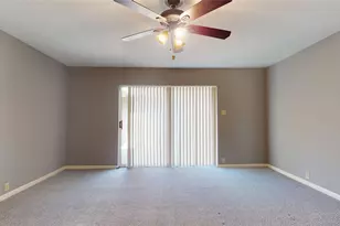 12618 Misty Valley Dr, Houston, TX 77066 - Photo 31