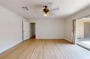 12618 Misty Valley Dr, Houston, TX 77066 - Photo 37