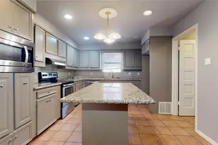 12618 Misty Valley Dr, Houston, TX 77066 - Photo 15