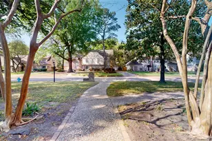 12618 Misty Valley Dr, Houston, TX 77066 - Photo 3