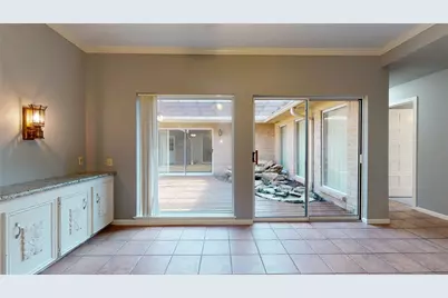 12618 Misty Valley Drive, Houston, TX 77066 - Photo 19
